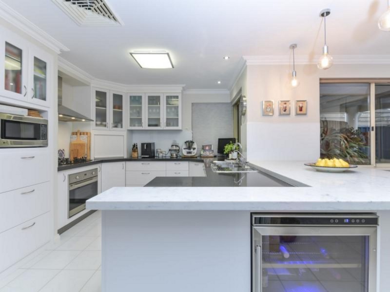 46 Sutherland Crescent, Winthrop WA 6150