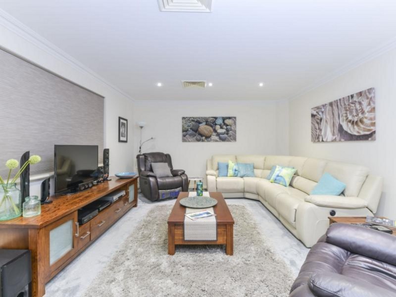 46 Sutherland Crescent, Winthrop WA 6150