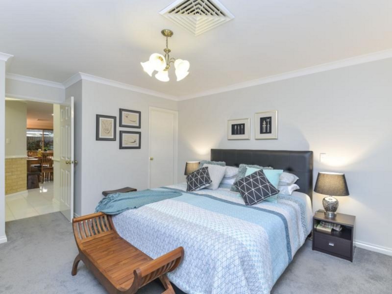 46 Sutherland Crescent, Winthrop WA 6150