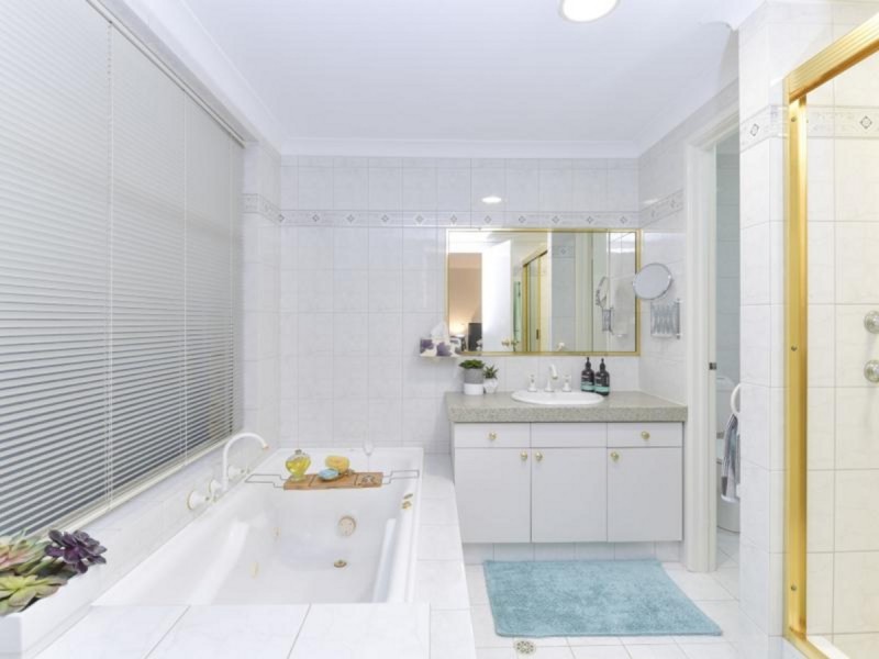 46 Sutherland Crescent, Winthrop WA 6150