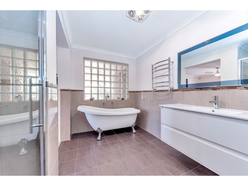 17 Sao Vincente Parkway, Secret Harbour WA 6173