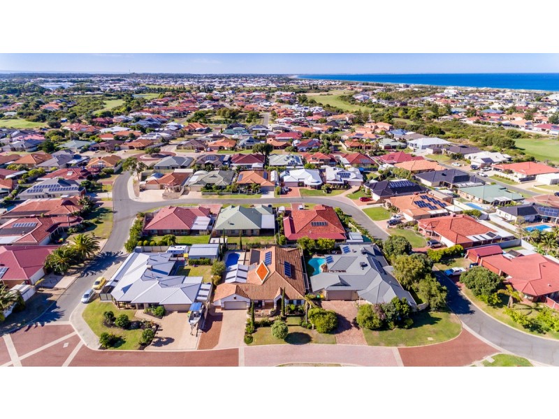 17 Sao Vincente Parkway, Secret Harbour WA 6173