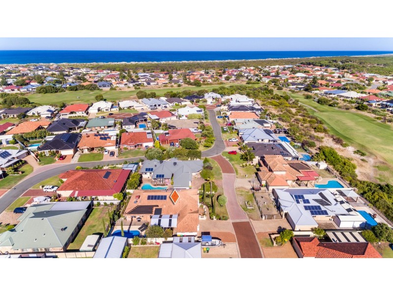 17 Sao Vincente Parkway, Secret Harbour WA 6173