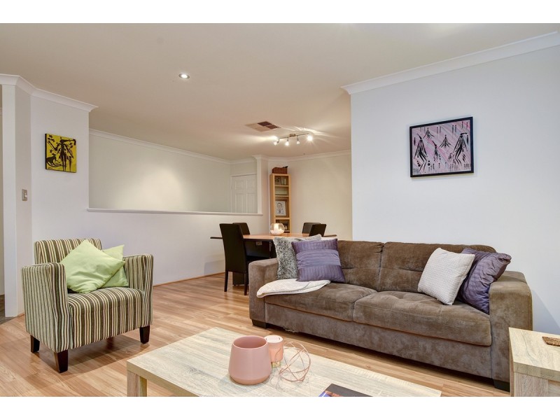 116 Balladong Loop, Carramar WA 6031