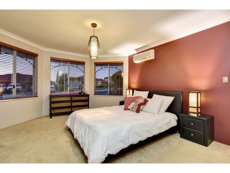 116 Balladong Loop, Carramar WA 6031