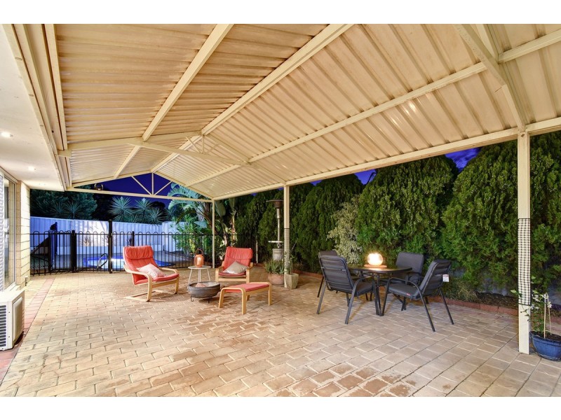 116 Balladong Loop, Carramar WA 6031