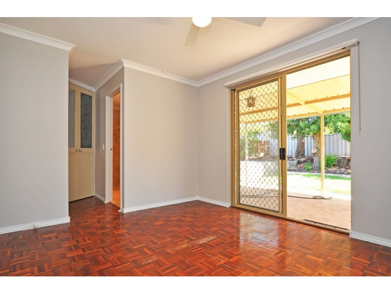 29 Larsson Walk, Clarkson WA 6030