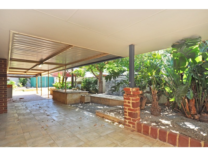 29 Larsson Walk, Clarkson WA 6030