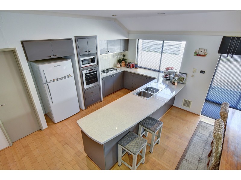 28 Amery Road, Hocking WA 6065