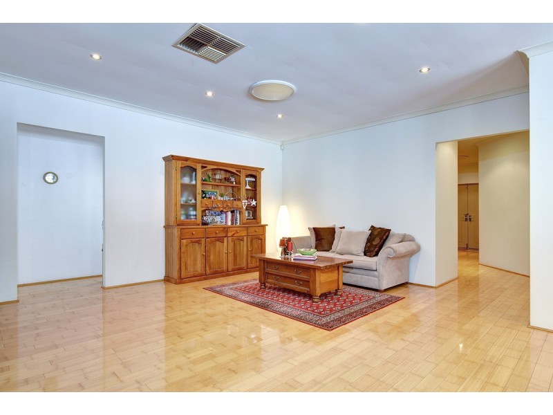 28 Amery Road, Hocking WA 6065