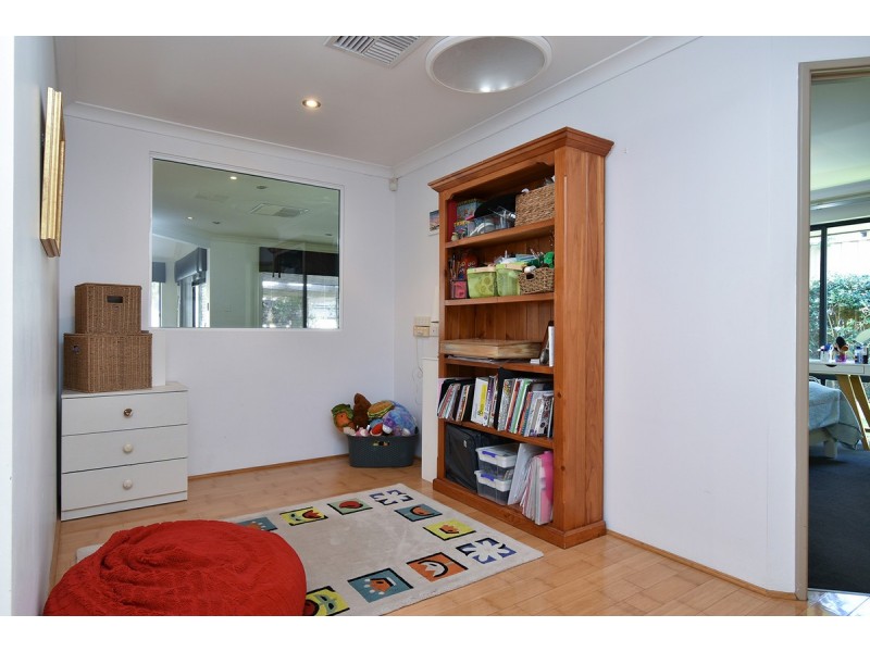 28 Amery Road, Hocking WA 6065