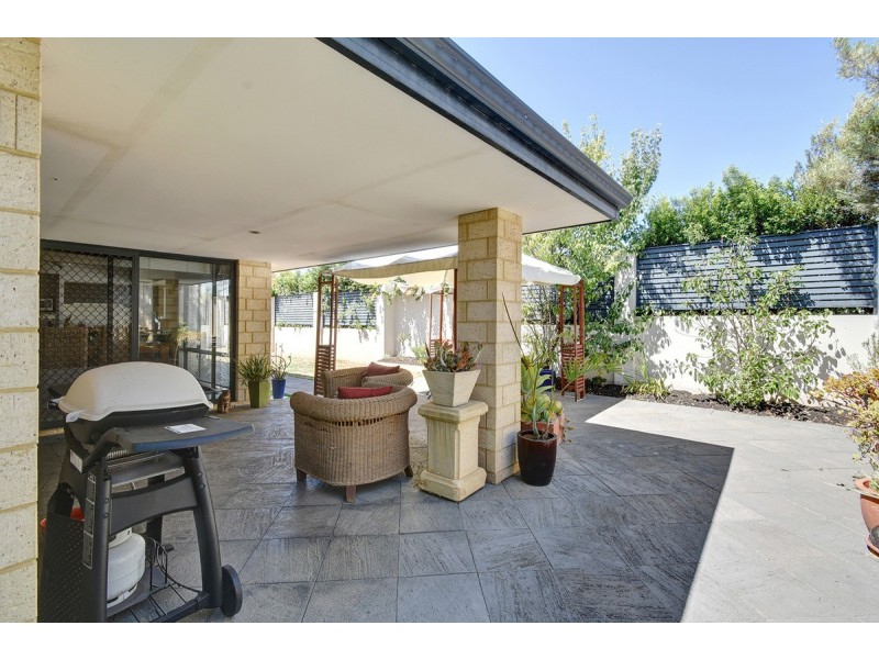 28 Amery Road, Hocking WA 6065