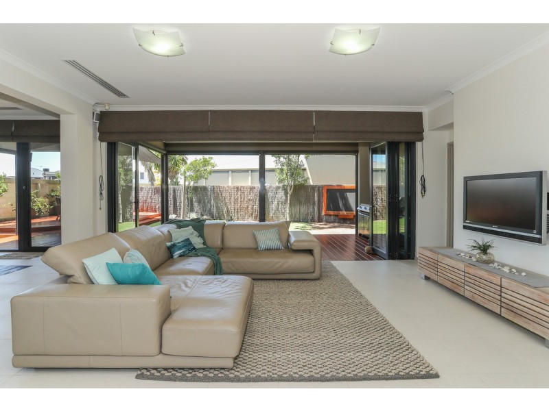 23 Lycium Quays, Stirling WA 6021