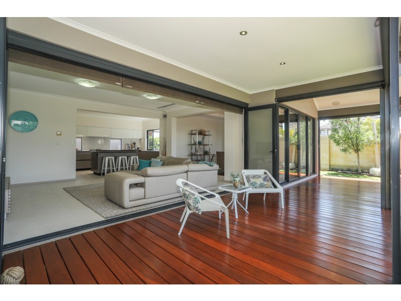 23 Lycium Quays, Stirling WA 6021