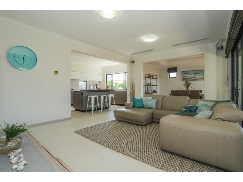 23 Lycium Quays, Stirling WA 6021