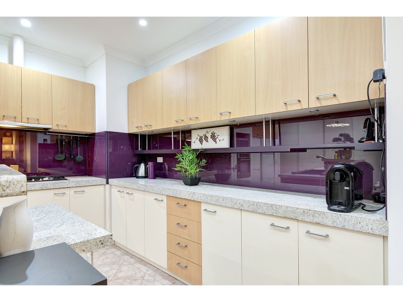 65 Cheriton Drive, Carramar WA 6031