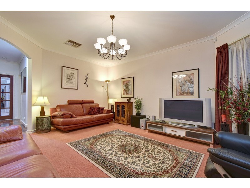 65 Cheriton Drive, Carramar WA 6031