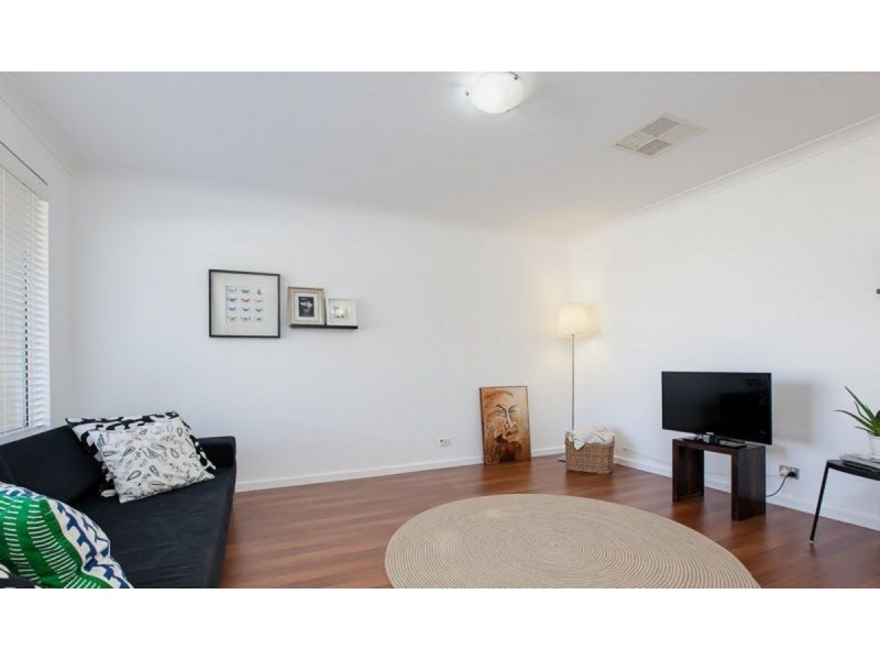 31 Salton Street, Secret Harbour WA 6173