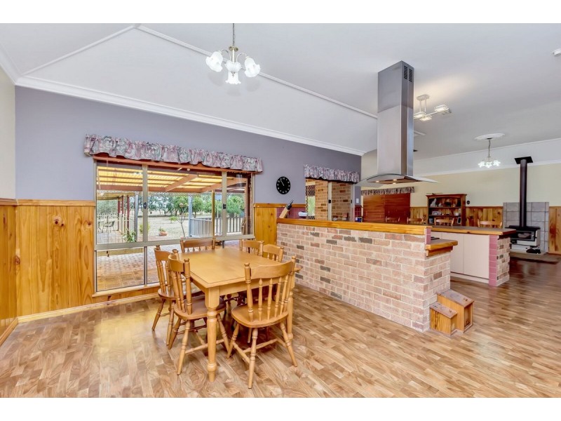 8 Lazenby Avenue, Ravenswood WA 6208