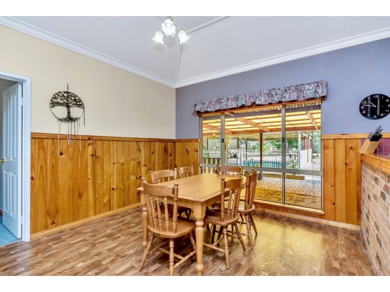 8 Lazenby Avenue, Ravenswood WA 6208