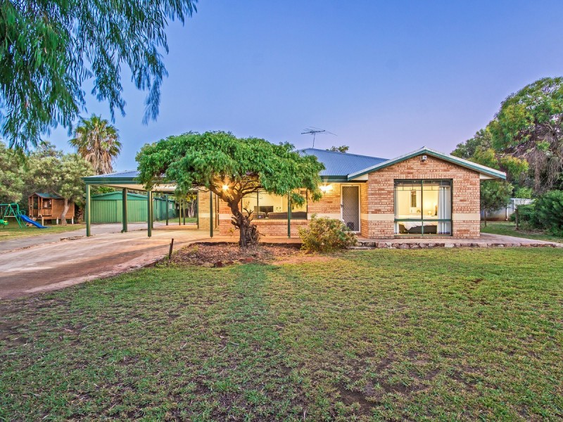 26 Trenant Gardens, Golden Bay WA 6174