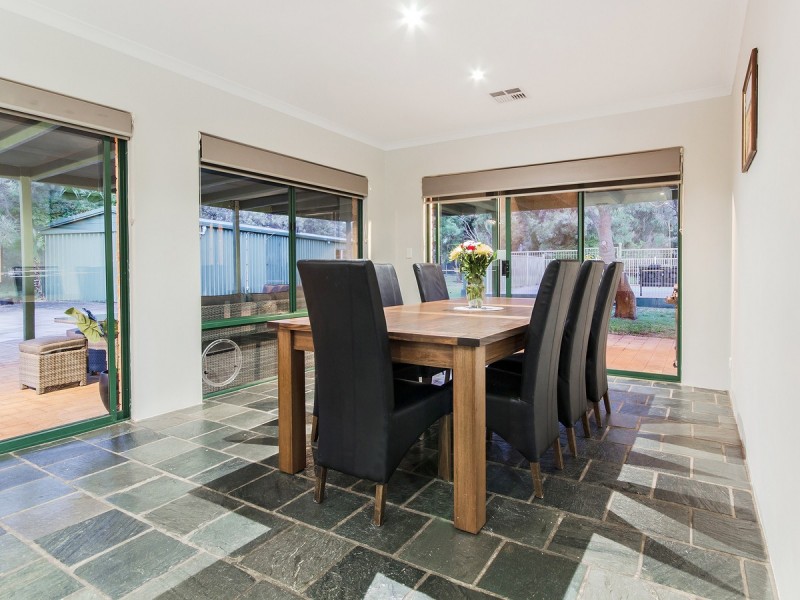 26 Trenant Gardens, Golden Bay WA 6174