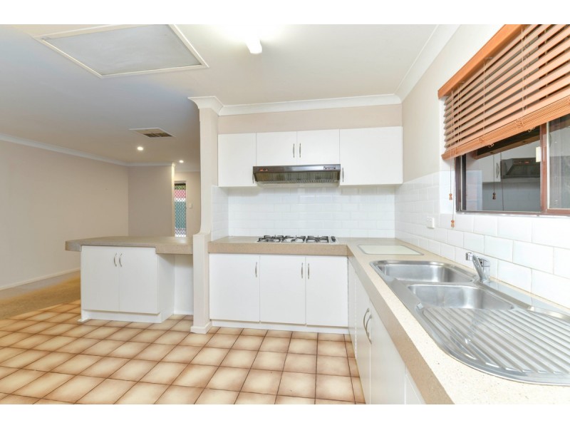 13 Gilchrist Street, Kenwick WA 6107