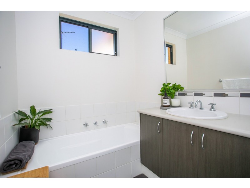 13B Ilumba Road, Nollamara WA 6061