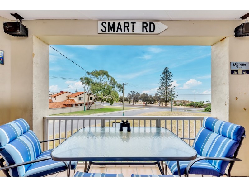 3 Janis Street, Halls Head WA 6210