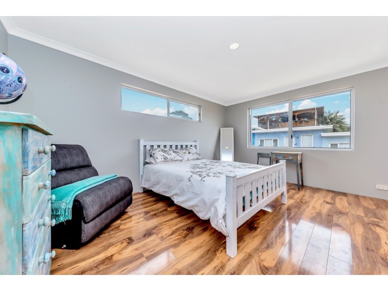 3 Janis Street, Halls Head WA 6210