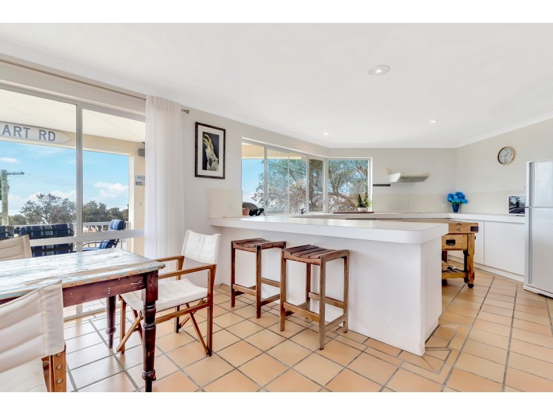 3 Janis Street, Halls Head WA 6210