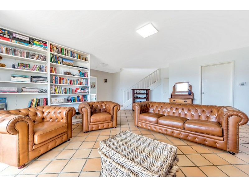 3 Janis Street, Halls Head WA 6210