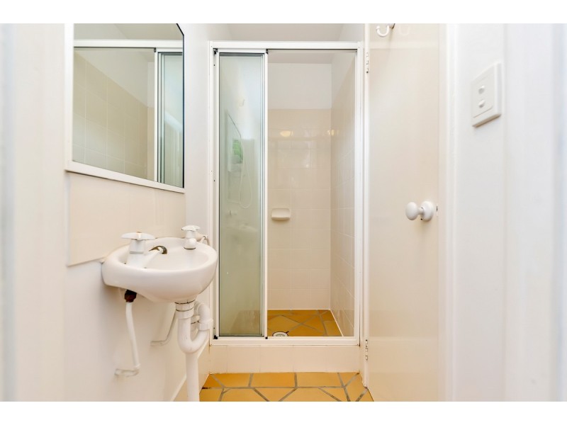 3 Janis Street, Halls Head WA 6210