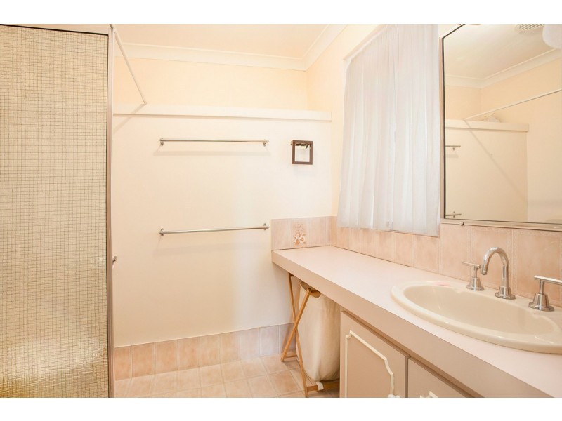 12 Ainslie Court, Kardinya WA 6163