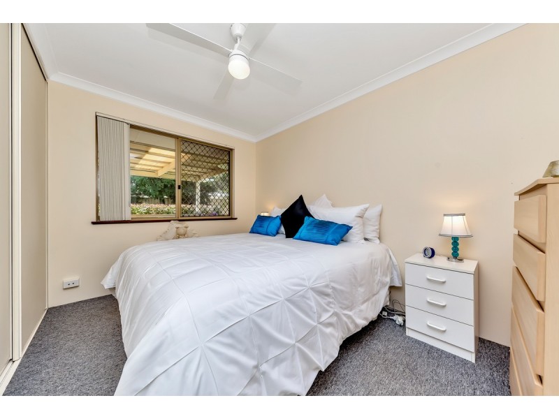 10 Saskatchewan Way, Greenfields WA 6210