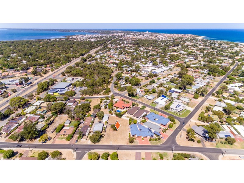 17 Mercedes Avenue, Falcon WA 6210