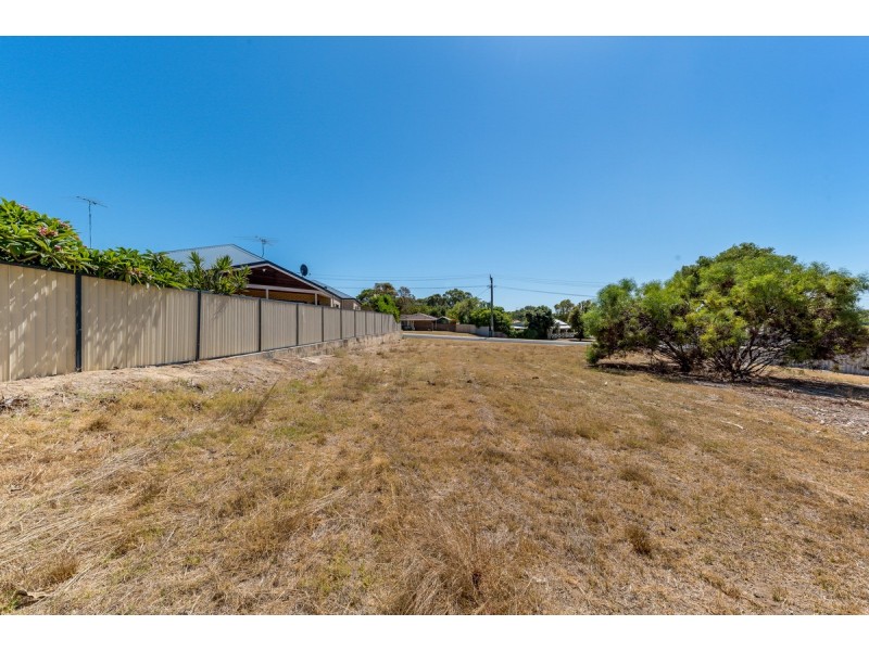 17 Mercedes Avenue, Falcon WA 6210