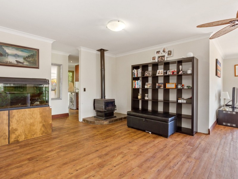 4 Curlew Way, Yangebup WA 6164