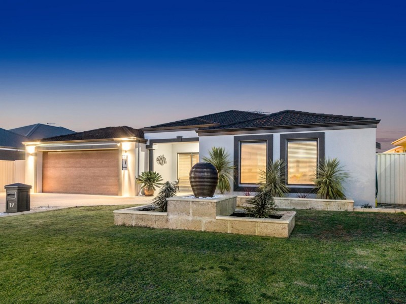 12 Martindale Avenue, Madeley WA 6065