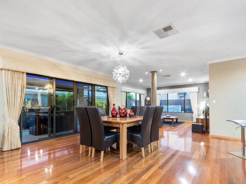 12 Martindale Avenue, Madeley WA 6065