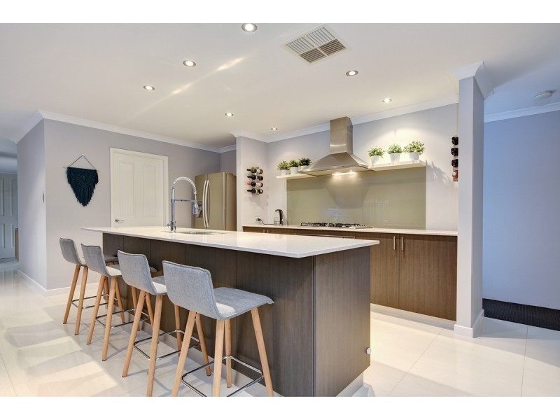 3 Mystery Road, Banksia Grove WA 6031