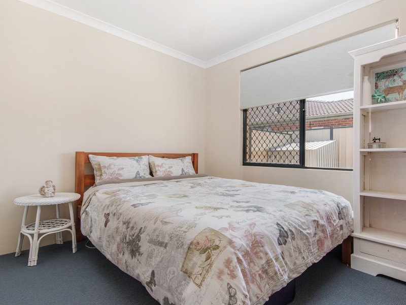5 Jardine Pass, Bertram WA 6167