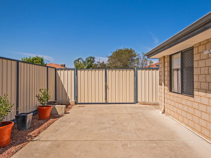 5 Jardine Pass, Bertram WA 6167