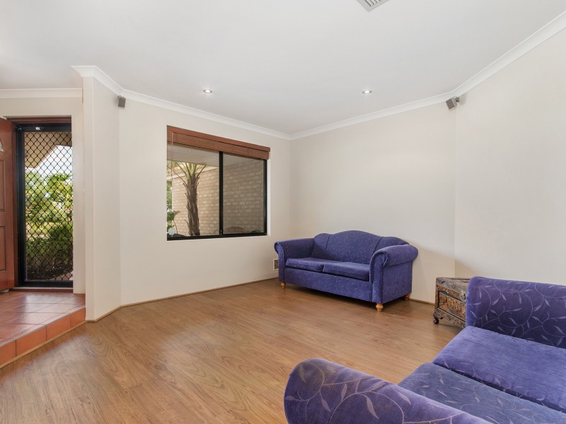 11 Westmoreland Circle, Bertram WA 6167