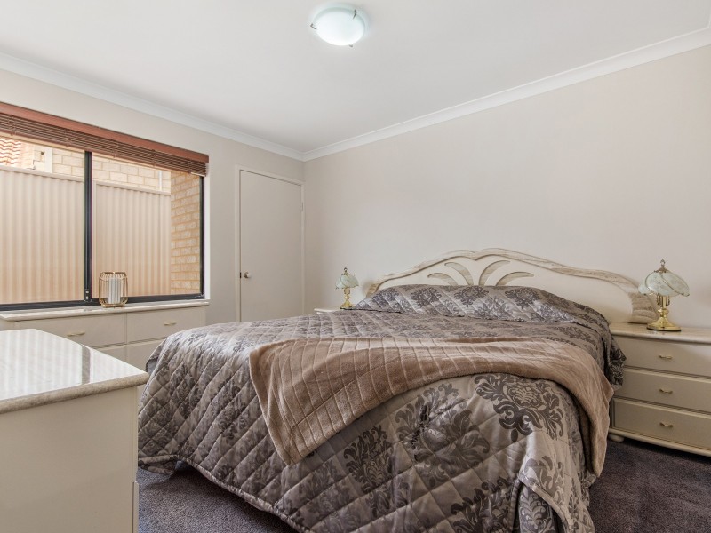 11 Westmoreland Circle, Bertram WA 6167