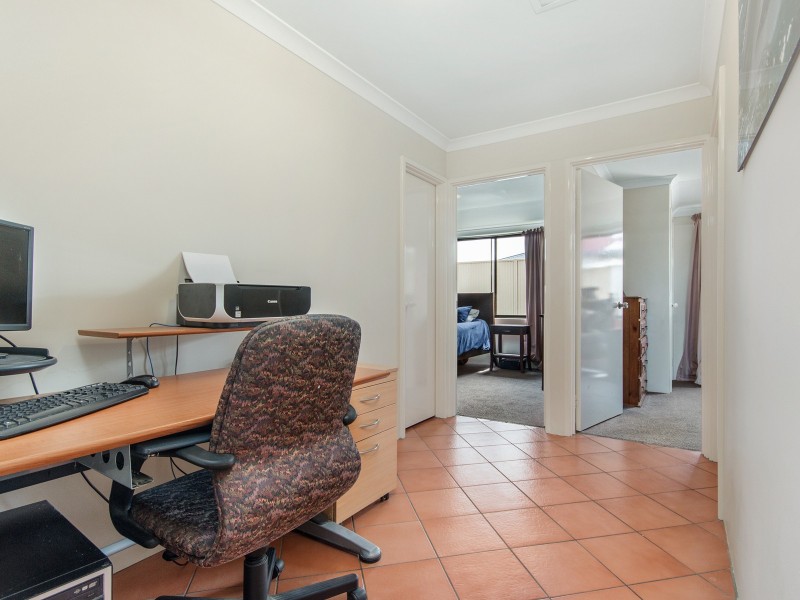 11 Westmoreland Circle, Bertram WA 6167