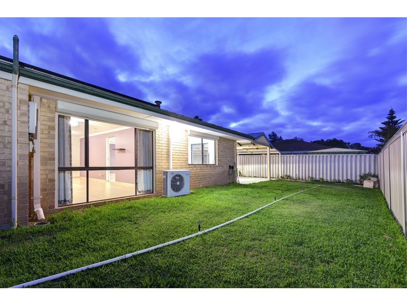 17 Canopy Court, Banksia Grove WA 6031