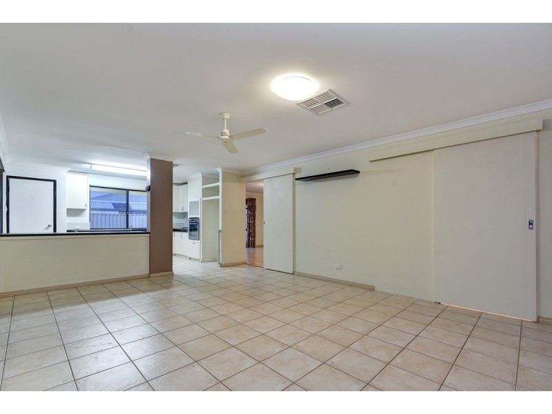 17 Canopy Court, Banksia Grove WA 6031