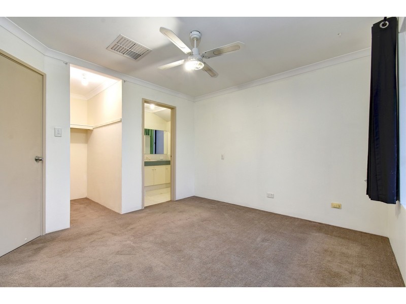 17 Canopy Court, Banksia Grove WA 6031