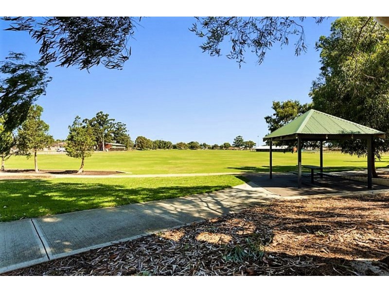 2/30 Carcoola Street, Nollamara WA 6061